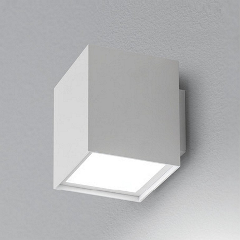 luce cubo parete