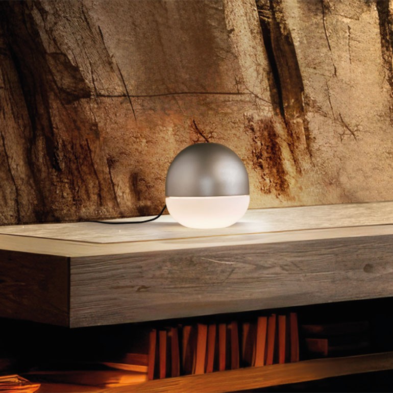 ICONE Ghianda tavolo con spina