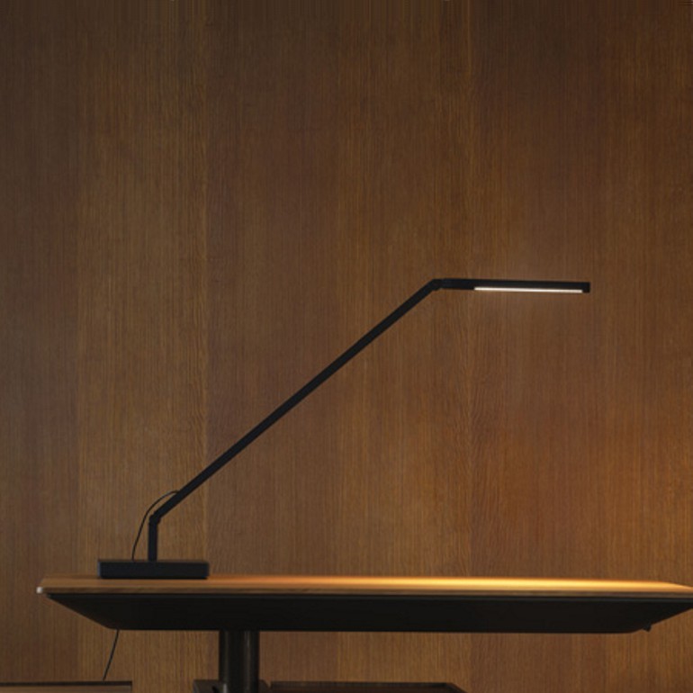 NEMO Untitled Linear Mini tavolo